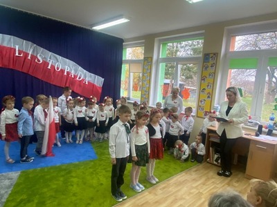 Obchody Święta Niepodległości w Przedszkolu Gminnym w Gwiazdowie