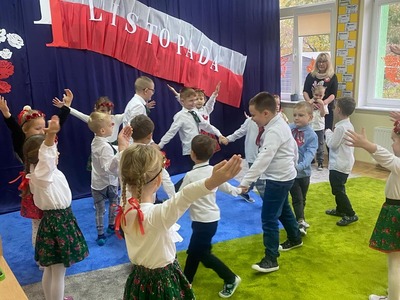 Obchody Święta Niepodległości w Przedszkolu Gminnym w Gwiazdowie