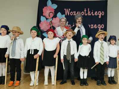 Dzień Seniora w Warszkowie – pełen wzruszeń i radości!