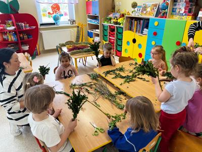 Radość tworzenia i magia świąt – przedszkolaki z Przedszkola Gminnego w Gwiazdowie filia Boleszewie w akcji!
