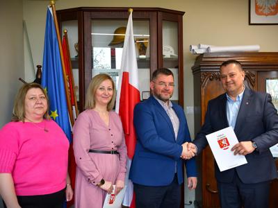 Gminny Punkt Wsparcia Rodziny w Żukowie z nowym specjalistą!