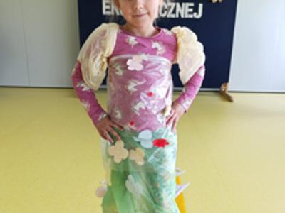 Pokaz Mody Ekologicznej w Przedszkolu Gminnym w Bobrowicach 