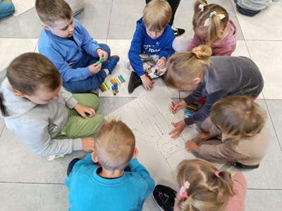 Przeszkole Gminne w Bobrowicach: Z Wizytą w Świecie Książek!