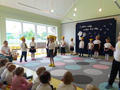 W Przedszkolu Gminnym w Bobrowicach odbyło się Uroczyste Zakończenie Roku Przedszkolnego