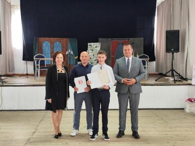 27 czerwca uczniowie szkół świętowali zakończenie roku szkolnego. 