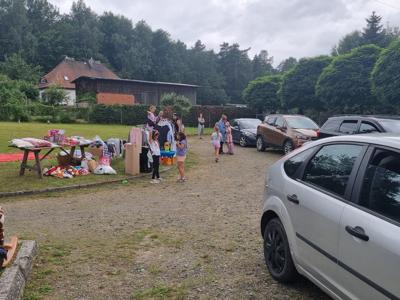 Pchli Targ w Pomiłowie – sąsiedzka integracja i mnóstwo skarbów