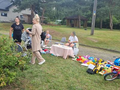 Pchli Targ w Pomiłowie – sąsiedzka integracja i mnóstwo skarbów