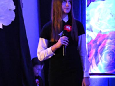 Szkoła Podstawowa we Wrześnicy. Spektakl upamiętniający odzyskanie przez Polskę Niepodległości