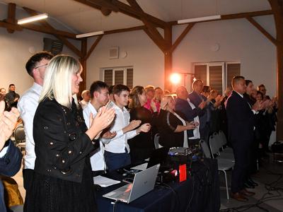 Szkoła Podstawowa we Wrześnicy. Spektakl upamiętniający odzyskanie przez Polskę Niepodległości