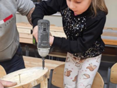 W Warszkówku odbyły się wyjątkowe warsztaty stolarskie! 