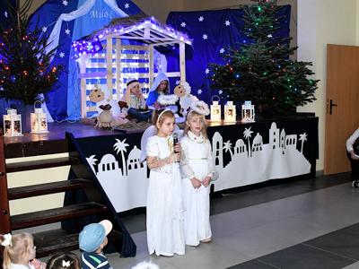 „Małe serca, wielka radość – jasełkowa opowieść z Gwiazdowa” 