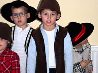 „Małe serca, wielka radość – jasełkowa opowieść z Gwiazdowa” 