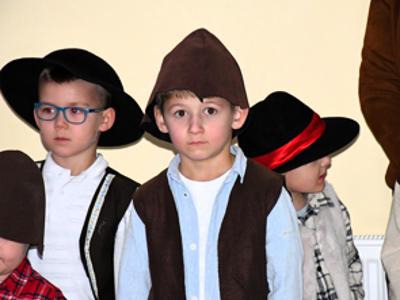 „Małe serca, wielka radość – jasełkowa opowieść z Gwiazdowa” 