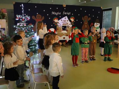 Świąteczne Spotkanie w Przedszkolu Gminnym w Bobrowicach 