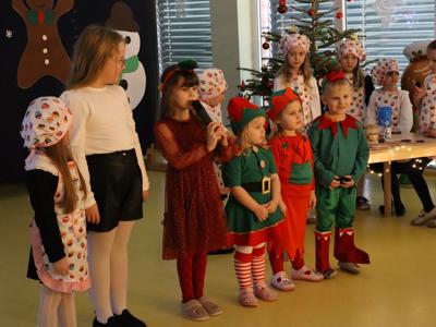 Świąteczne Spotkanie w Przedszkolu Gminnym w Bobrowicach 