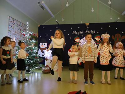 Świąteczne Spotkanie w Przedszkolu Gminnym w Bobrowicach 