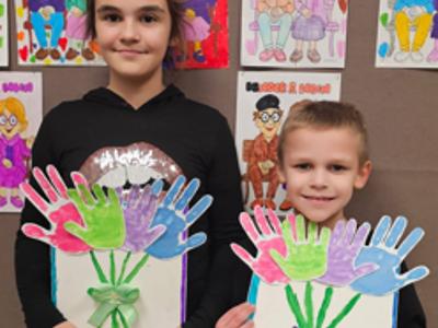 Uśmiechy, laurki i radość – Dzień Babci i Dziadka w Świetlicy Środowiskowej