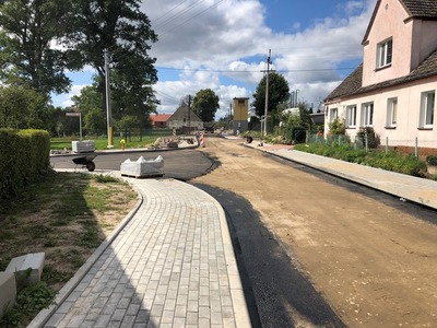 Budowa dróg w Warszkowie