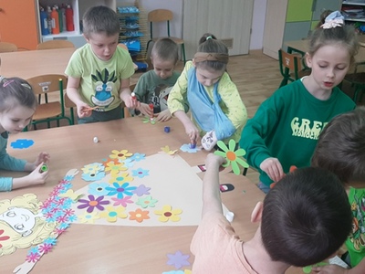 Powitanie wiosny w przedszkolu w Gwiazdowie