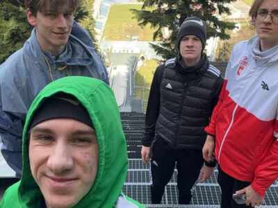 Jakub Wilczewski (pierwszy po lewej) na obozie kadry narodowej