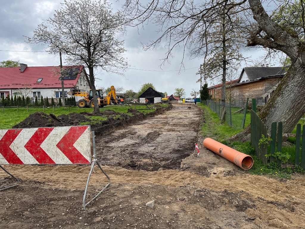 Budowa dróg gminnych w Starym Krakowie