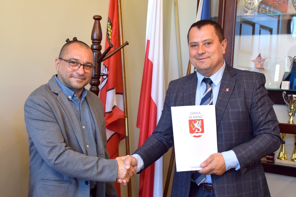 Podpisanie umowy na budowę kanalizacji w Starym Krakowie