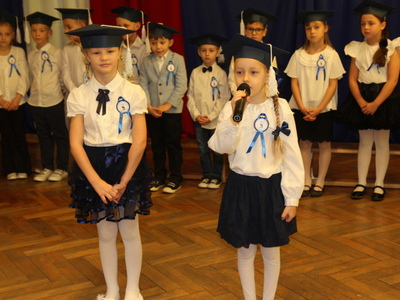 Ślubowanie w Szkole Podstawowej w Różycy