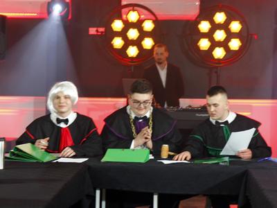 Studniówka