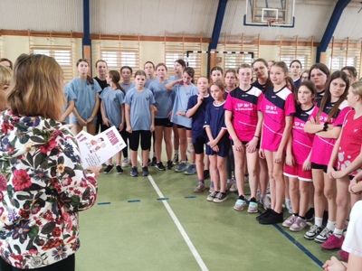 Miejsko- Gminne Zawody w Piłce Koszykowej – Sportowa Rywalizacja i Integracja