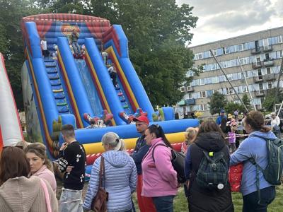 Zabawa dla dzieci na boisku „Wembley”