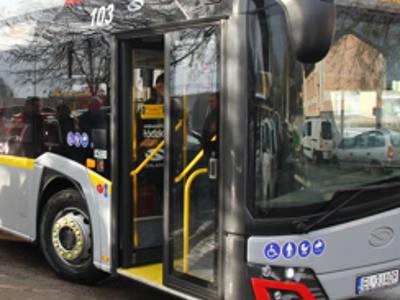 zdjęcie autobusu