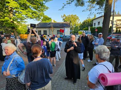 Pątnicy ruszyli z Koluszek