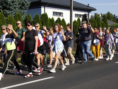 Pątnicy ruszyli z Koluszek