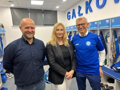 W wielką pompą otwarcie nowego obiektu sportowego LKS Gałkówek