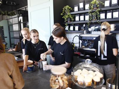 Wielkie otwarcie nowego centrum handlowo-usługowego