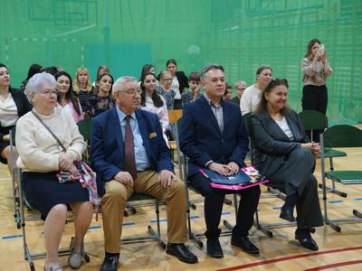 Ślubowanie pierwszaków w Długiem 