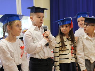 Pasowanie na pierwszoklasistów w Szkole Podstawowej w Gałkowie Dużym