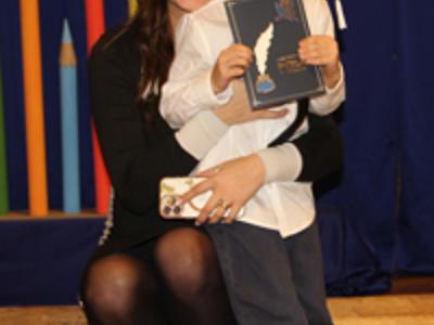 Kolorowa droga do wiedzy… czyli pasowanie na ucznia w SP w Różycy