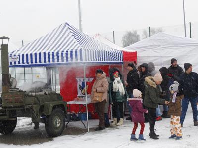 Zimowy piknik na „nowym” stadionie