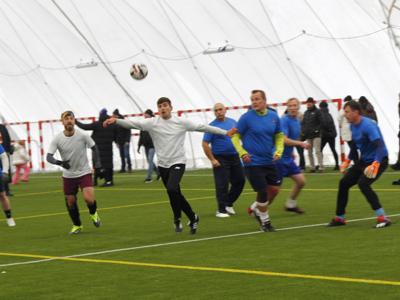 Zimowy piknik na „nowym” stadionie