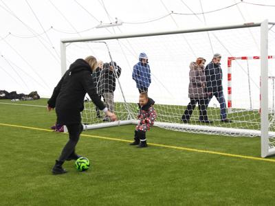 Zimowy piknik na „nowym” stadionie