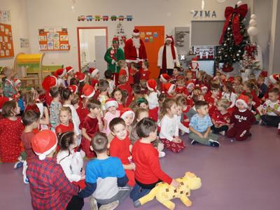 Drużyna św. Mikołaja odwiedziła przedszkola i żłobki