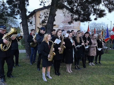 Orkiestra OSP podczas obchodów Święta 11 listopada