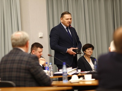 Burmistrz Koluszek w trakcie przemówienia