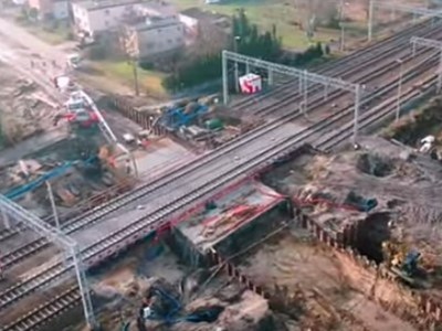 widok w trakcie budowy tunelu w Gałkówku