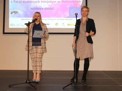 uczestnicy podczas I targów Kobiecych inicjatyw