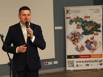 Dyrektor M. Karwowski podczas wystąpienia w trakcie konferencji