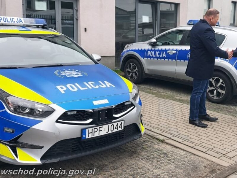 zdjęcie radiowozu