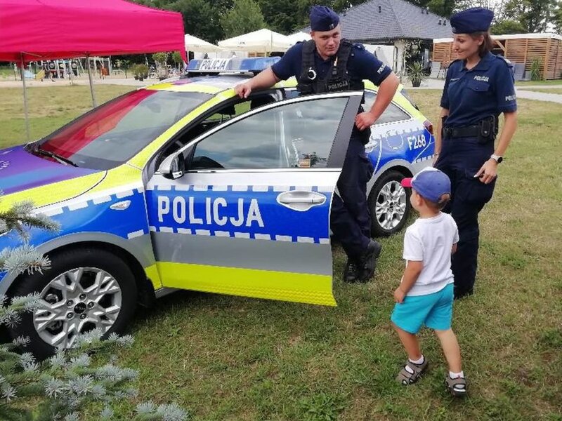 policja w Lisowicach podczas pokazów