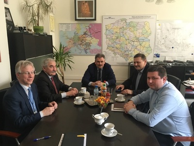 władze województwa i gminy oraz przedstawiciele PKP